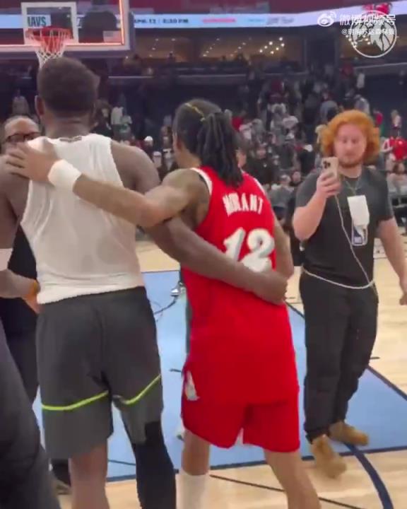 狼王&槍王惺惺相惜！華子賽后與莫蘭特相互致意！