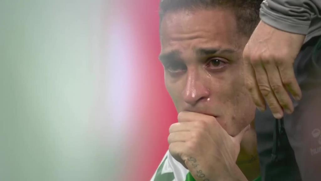 圓神落淚！無緣歐協(xié)聯(lián)冠軍安東尼淚灑賽場(chǎng)！