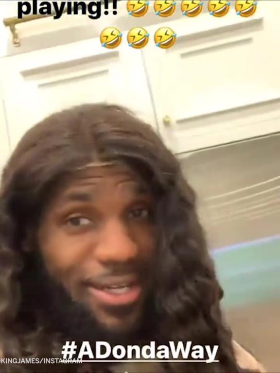 越看越炸裂！女裝老詹震驚眾人